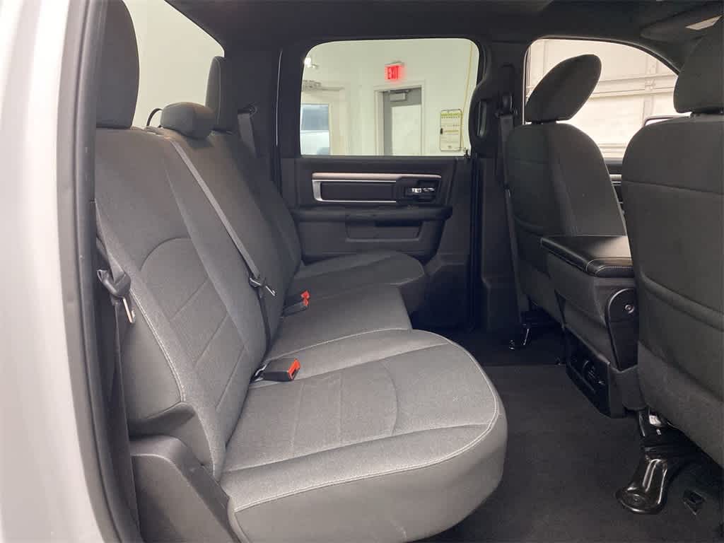 Thumbnail: 2024 RAM 1500 Classic - 17