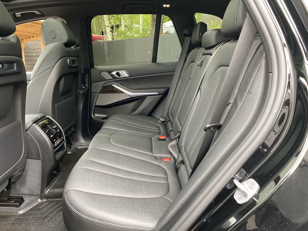 Thumbnail: 2021 BMW X5 - 17