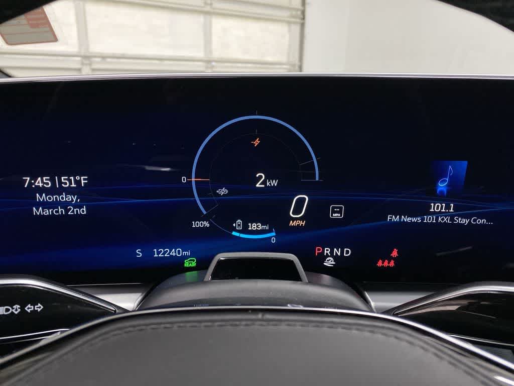 Thumbnail: 2024 Cadillac Lyriq - 27