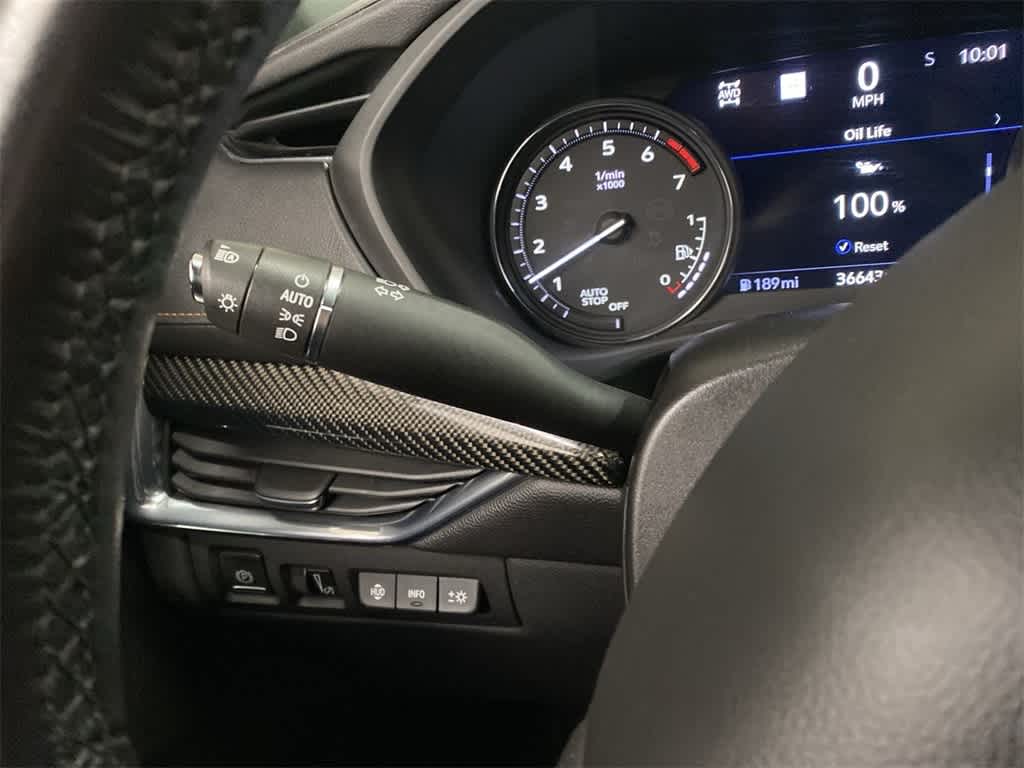 Thumbnail: 2021 Cadillac XT4 - 22