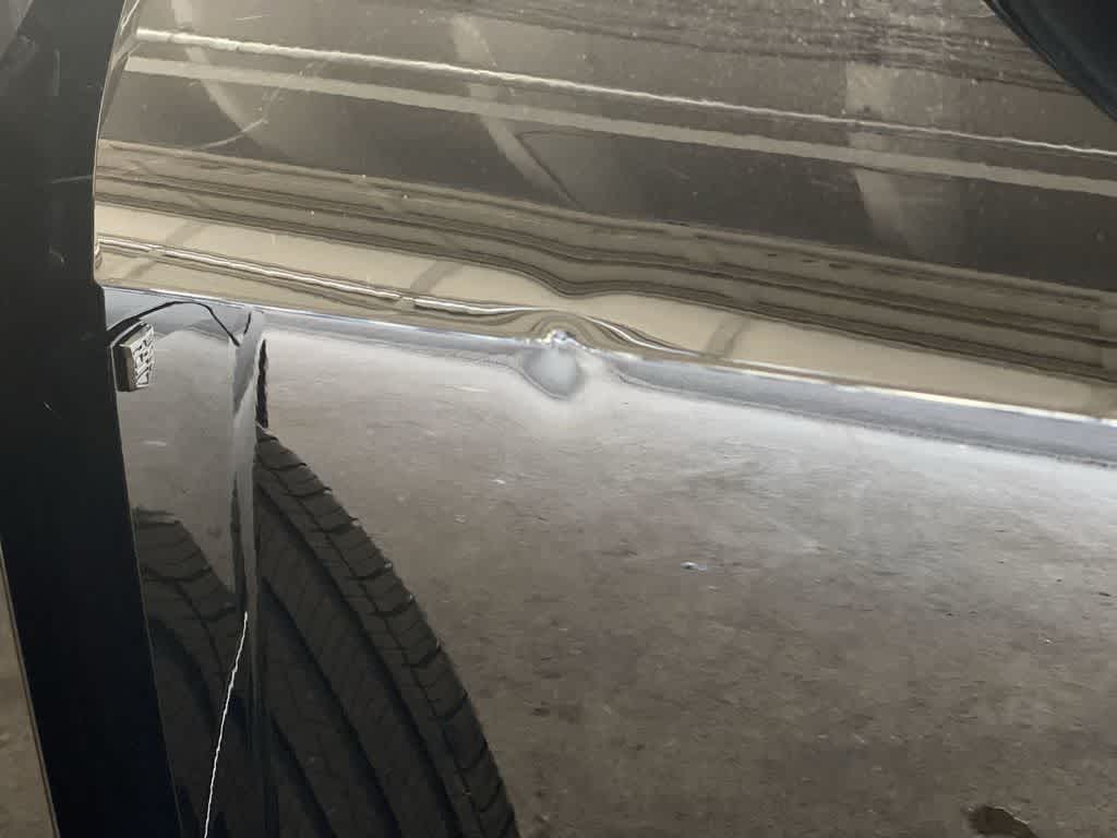 Thumbnail: 2024 Cadillac Lyriq - 33