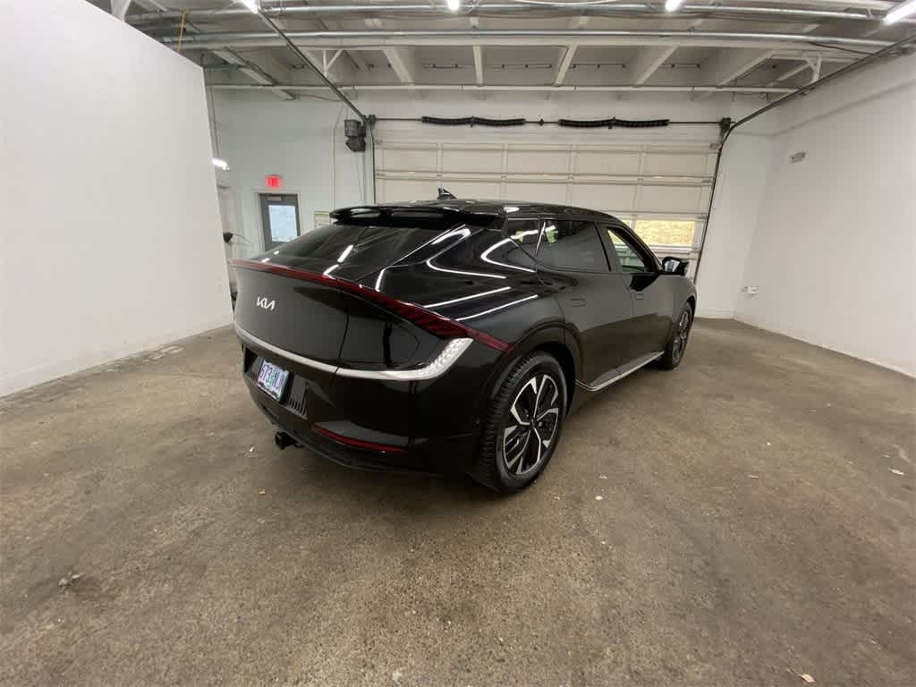 Thumbnail: 2023 Kia EV6 - 6