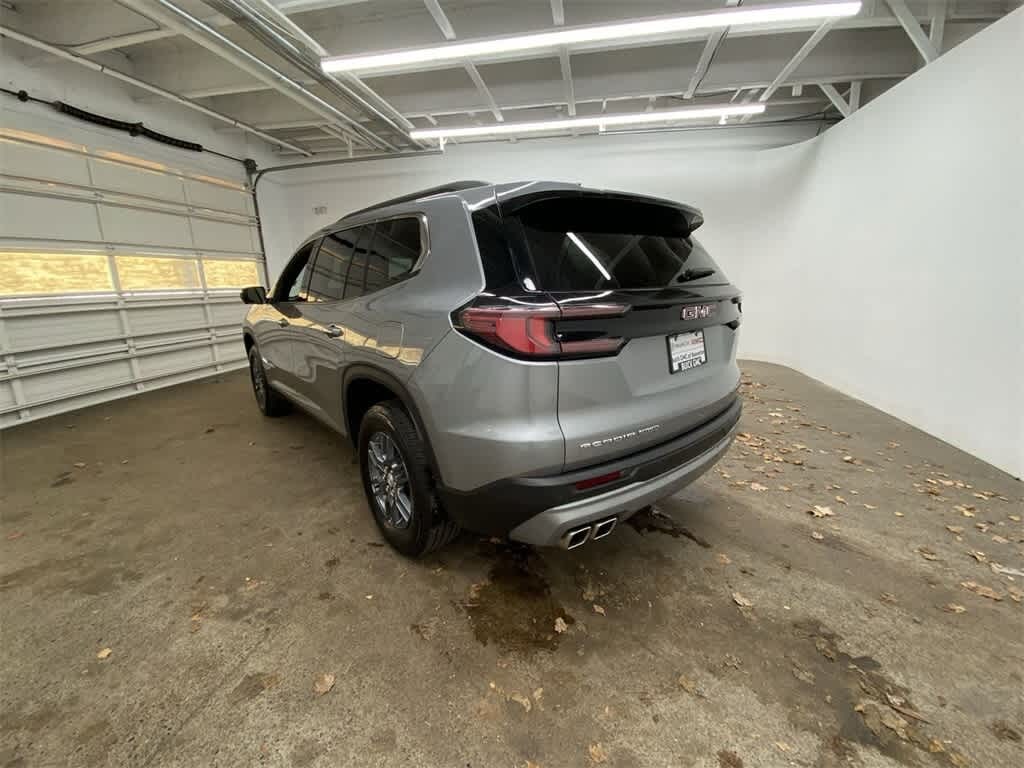 Used 2025 GMC Acadia Elevation SUV