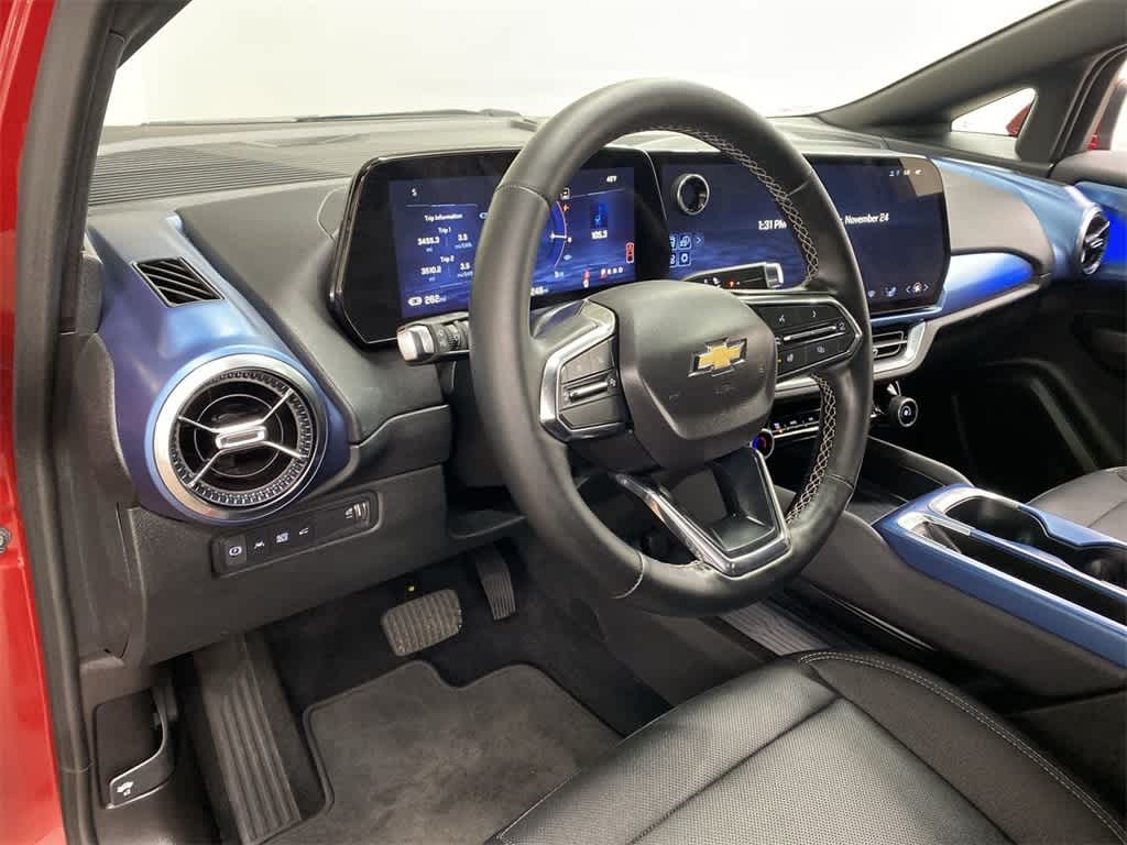 Thumbnail: 2025 Chevrolet Equinox - 2