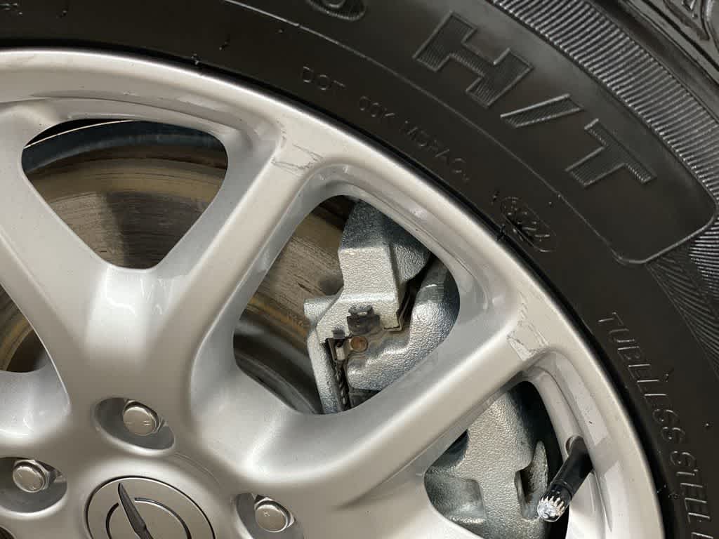 Thumbnail: 2023 Chrysler Pacifica - 30