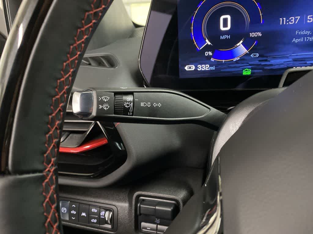 Thumbnail: 2024 Chevrolet Silverado EV - 22
