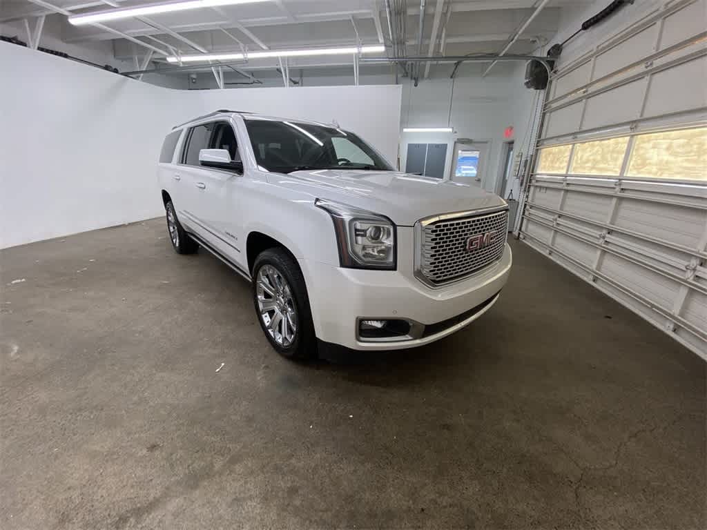 Thumbnail: 2016 GMC Yukon XL - 8