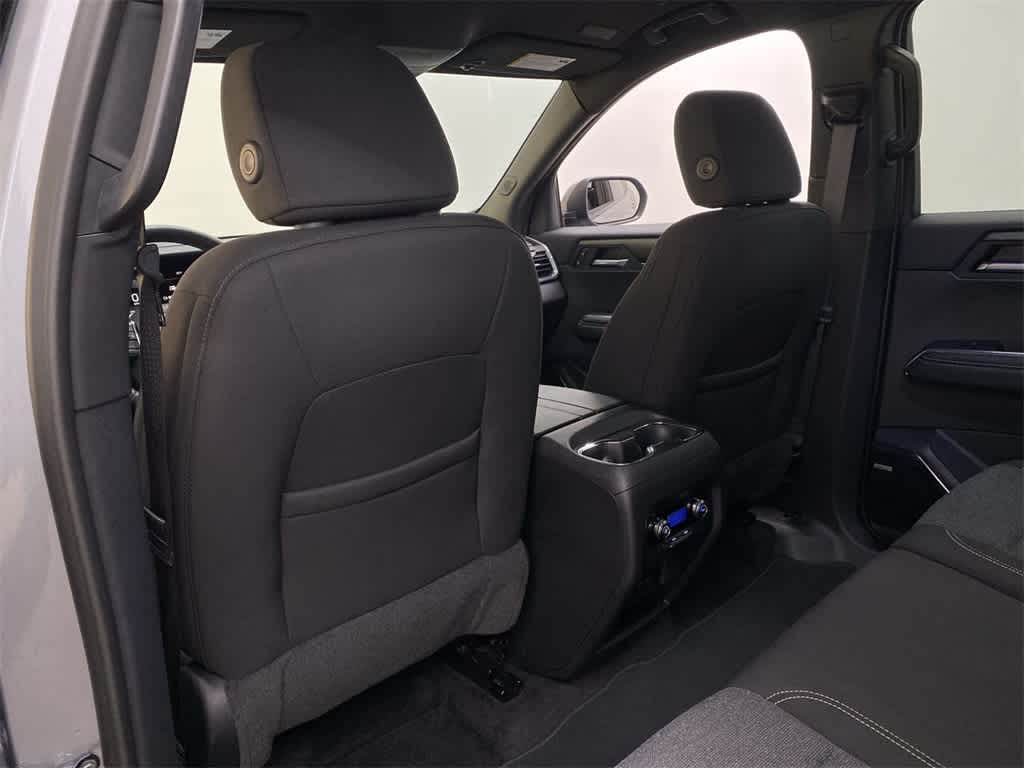 Thumbnail: 2025 GMC Acadia - 17