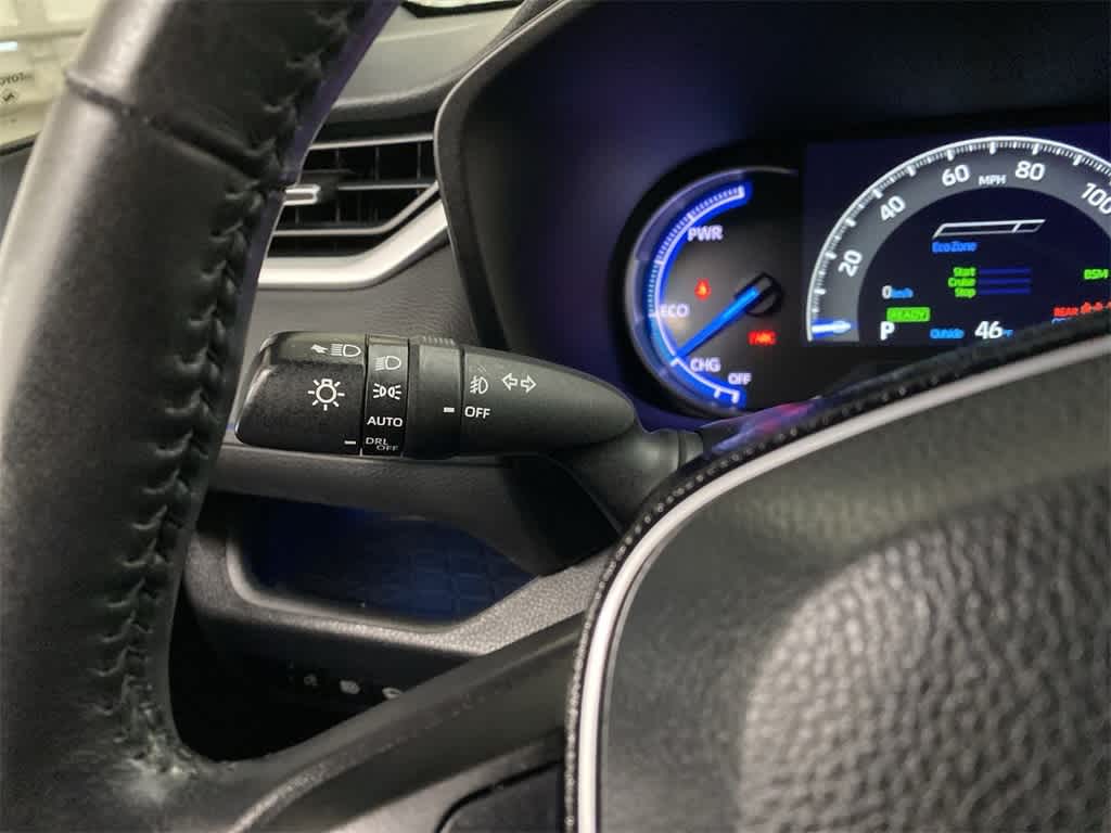 Thumbnail: 2020 Toyota RAV4 - 24