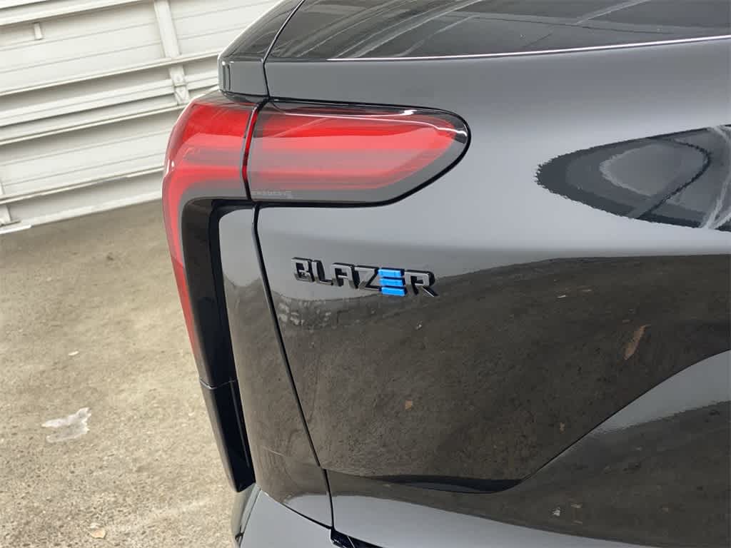Thumbnail: 2024 Chevrolet Blazer EV - 10