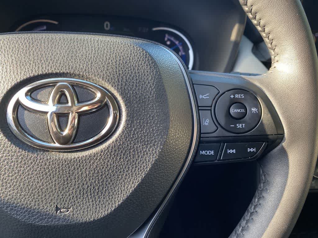 Thumbnail: 2023 Toyota RAV4 - 22
