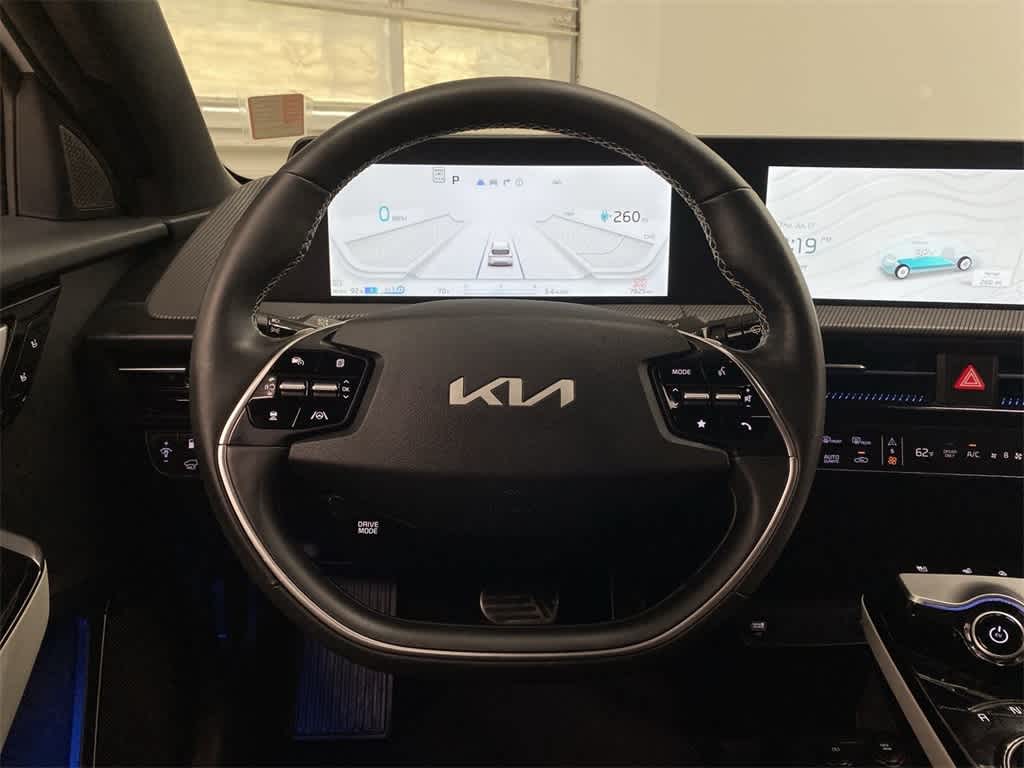 Thumbnail: 2023 Kia EV6 - 20