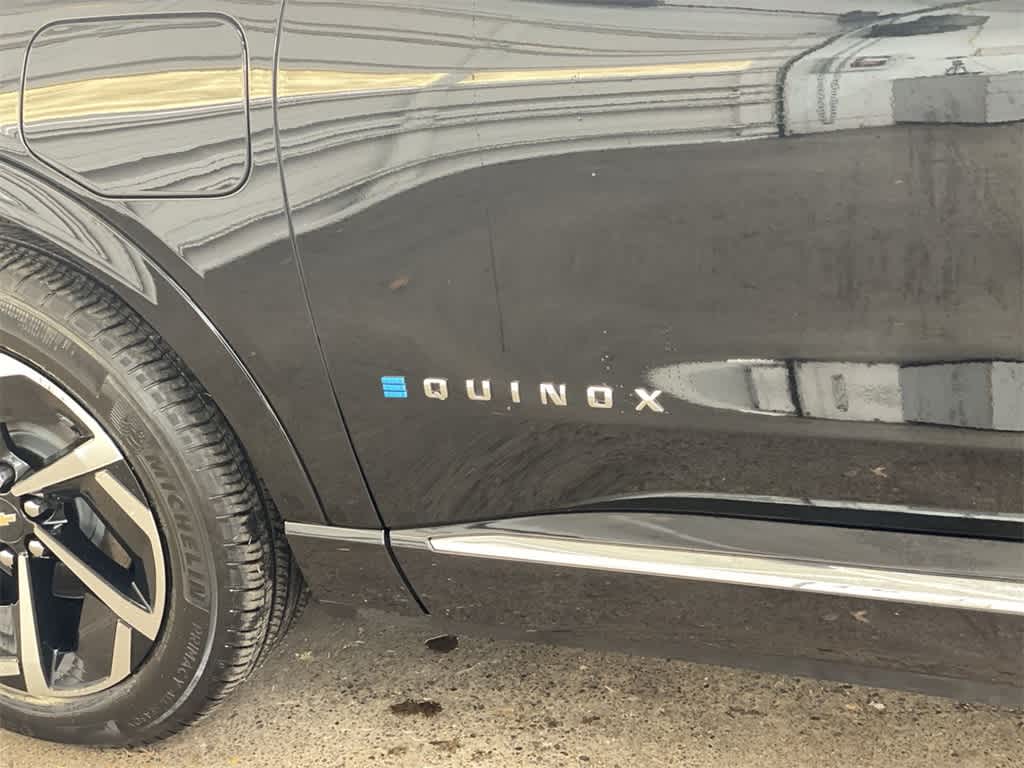 Thumbnail: 2025 Chevrolet Equinox - 10