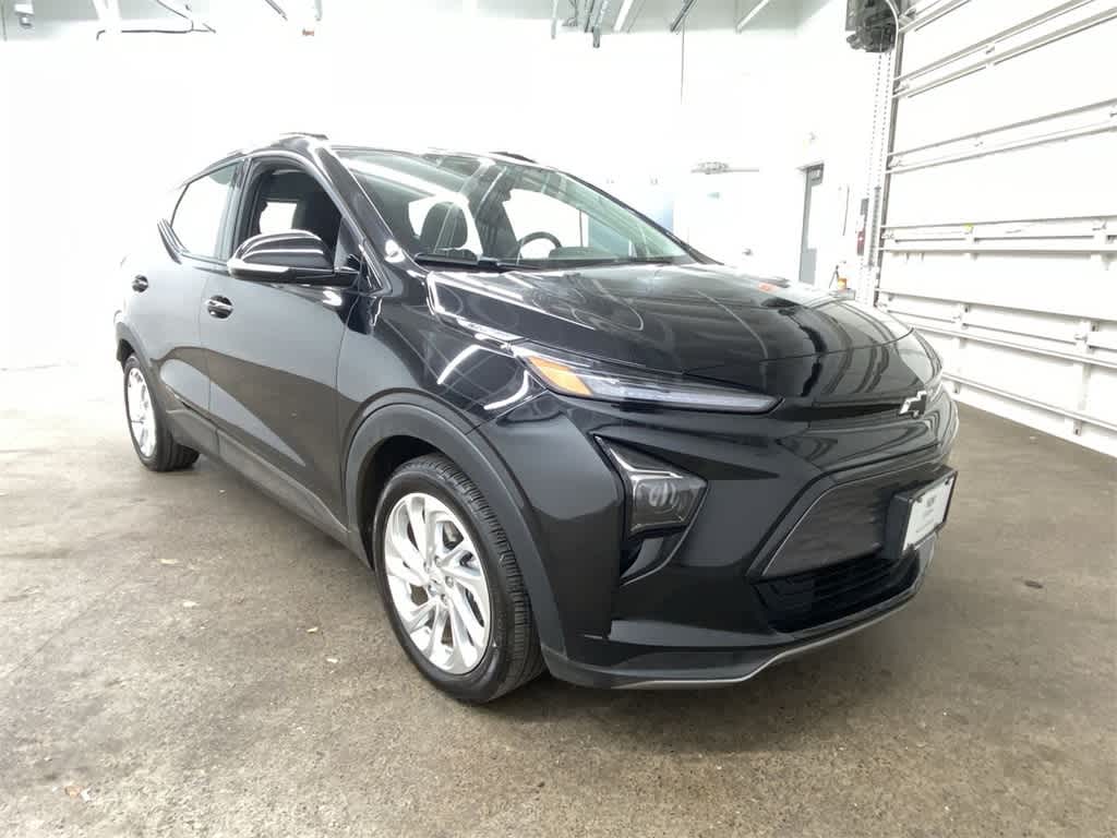 Thumbnail: 2023 Chevrolet Bolt EUV - 8