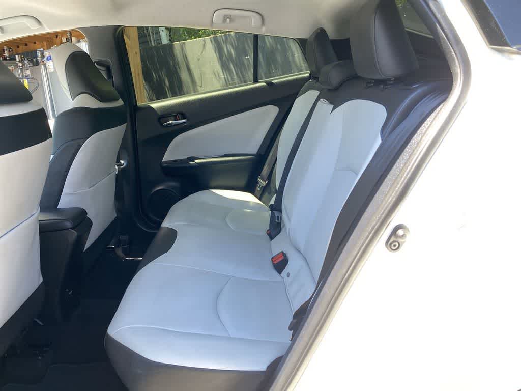 Thumbnail: 2016 Toyota Prius - 17