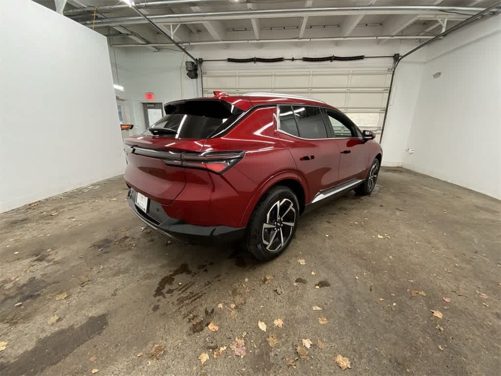 Thumbnail: 2025 Chevrolet Equinox - 6