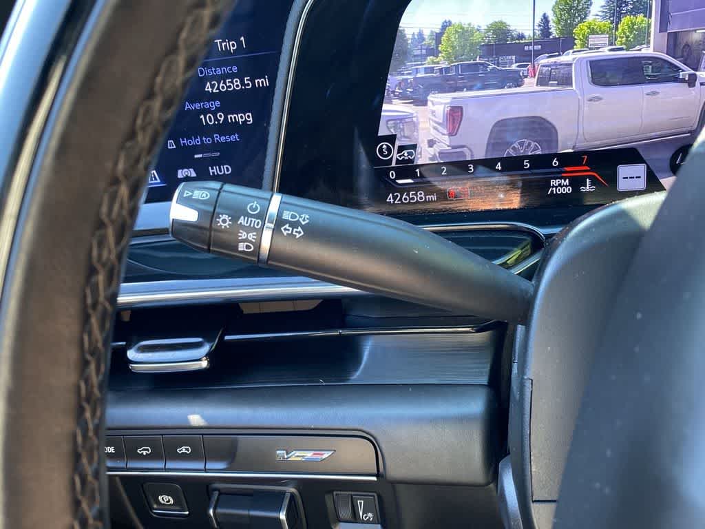 Thumbnail: 2024 Cadillac Escalade - 24
