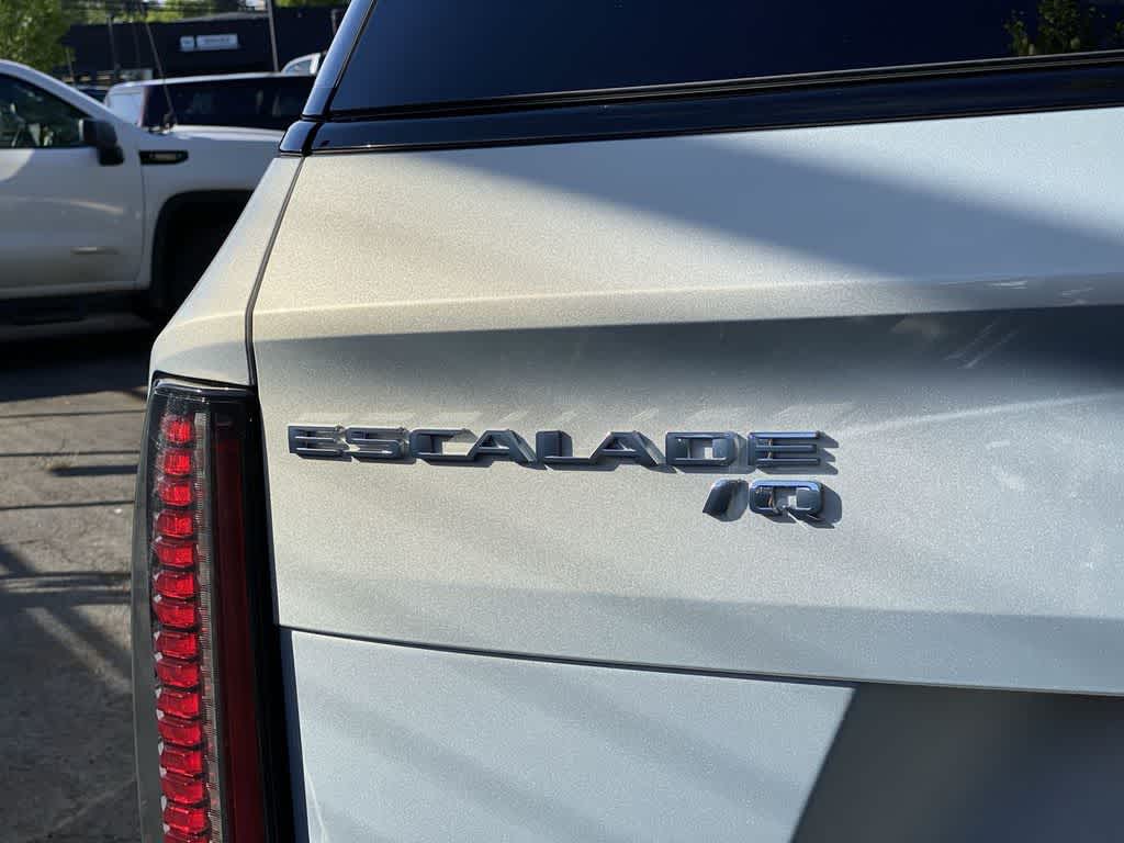 Thumbnail: 2025 Cadillac Escalade IQ - 10