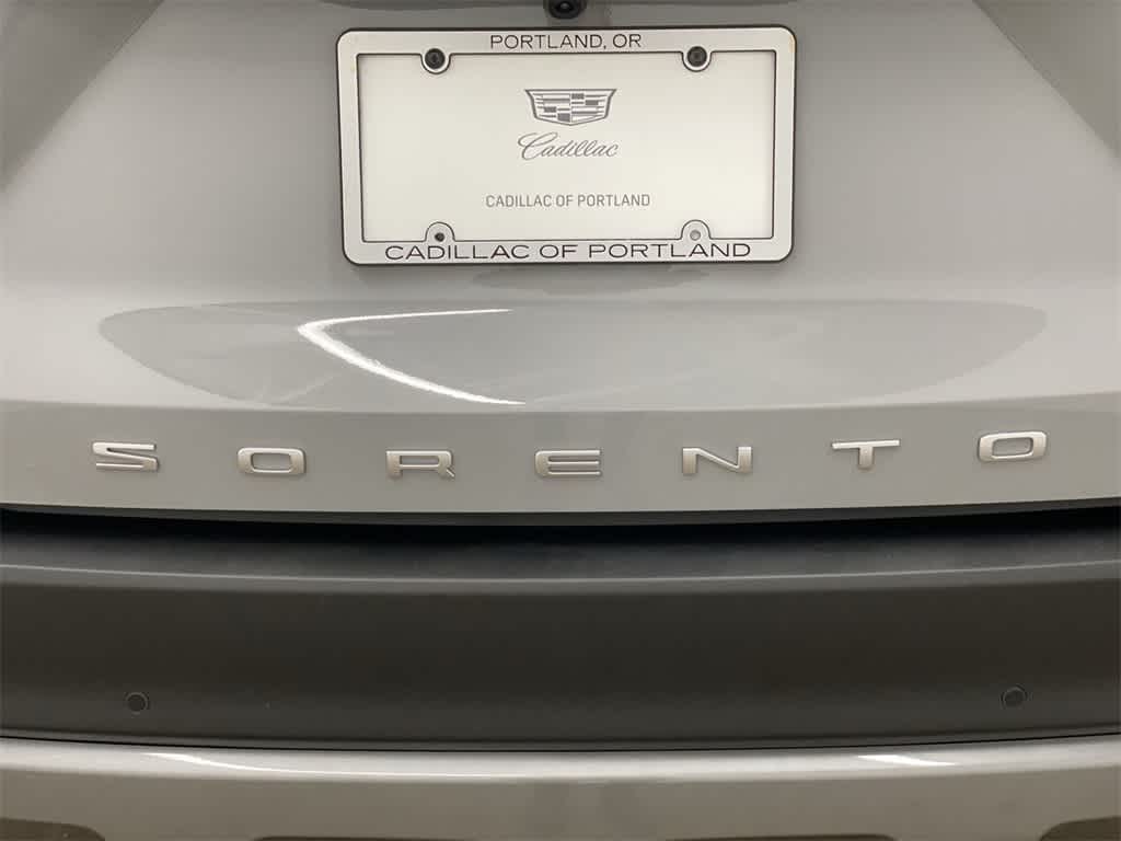 Thumbnail: 2022 Kia Sorento - 10