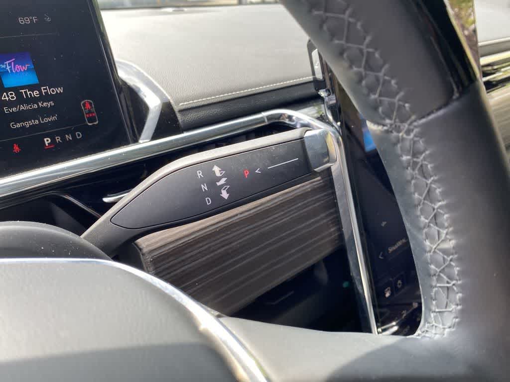 Thumbnail: 2025 GMC Sierra EV - 25