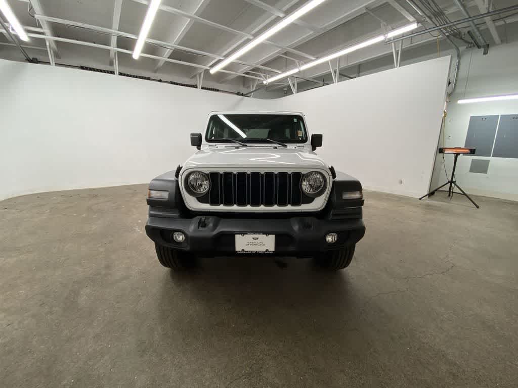 Thumbnail: 2025 Jeep Wrangler - 9