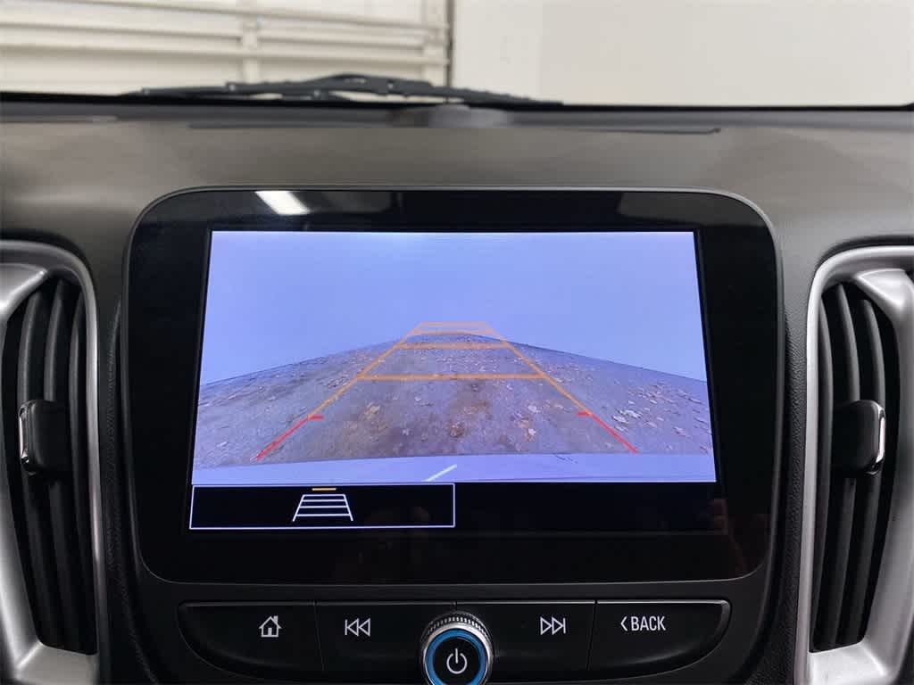 Thumbnail: 2023 Chevrolet Malibu - 25