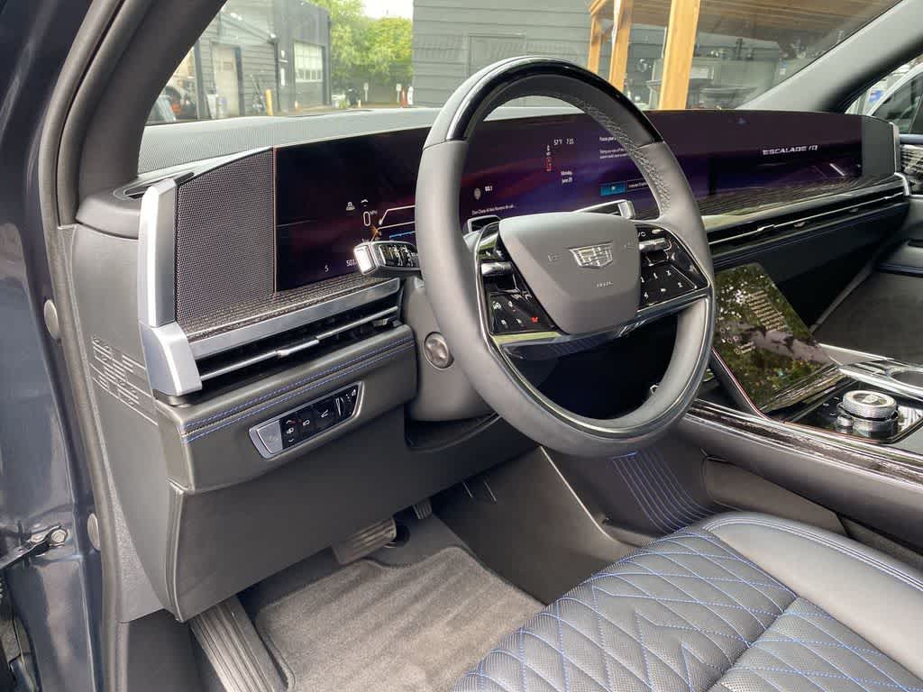 Thumbnail: 2025 Cadillac Escalade IQ - 2