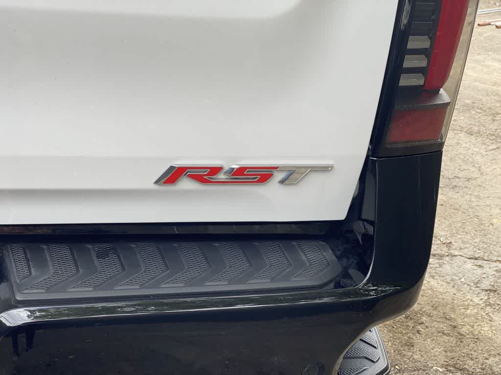 Thumbnail: 2025 Chevrolet Silverado EV - 10