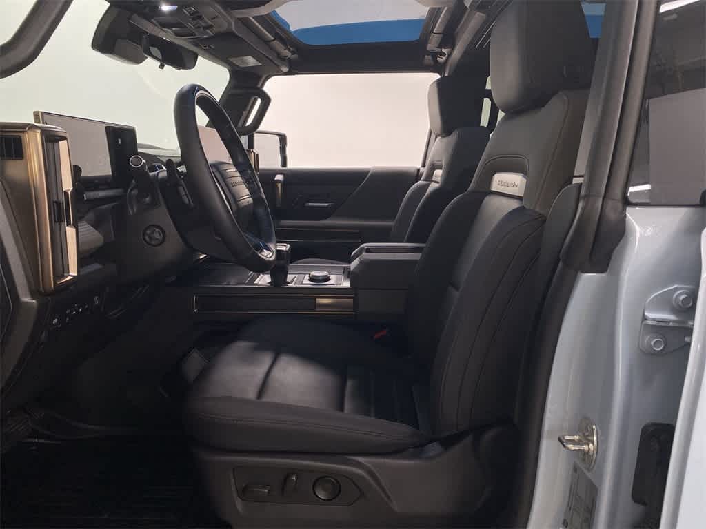 Thumbnail: 2025 GMC Hummer EV - 13