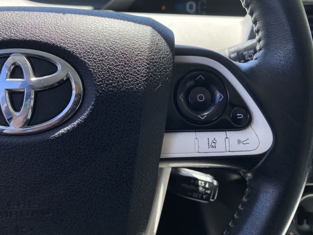 Thumbnail: 2016 Toyota Prius - 22