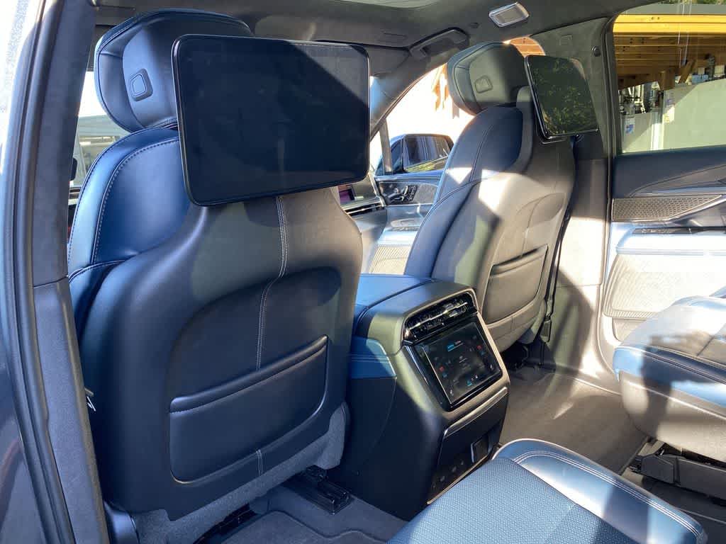 Thumbnail: 2025 Cadillac Escalade IQ - 16