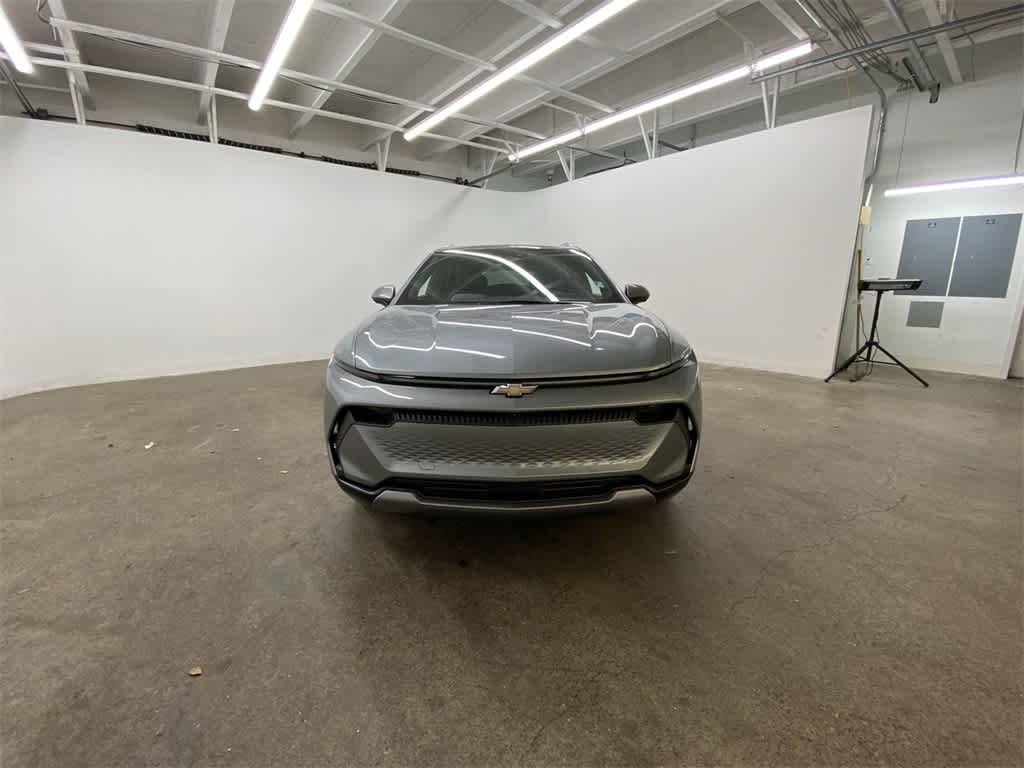 Thumbnail: 2024 Chevrolet Equinox - 9