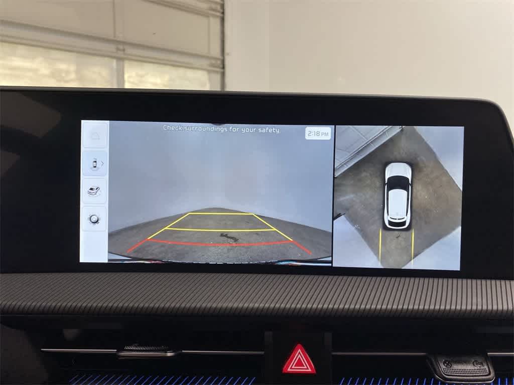 Thumbnail: 2023 Kia EV6 - 26