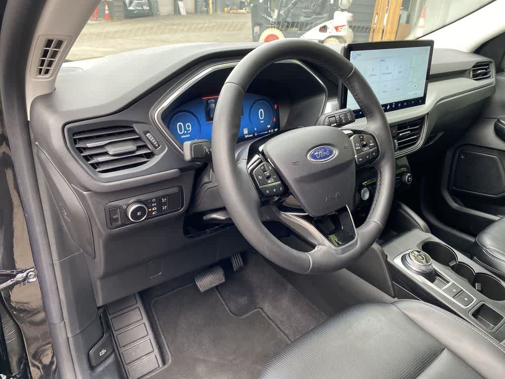 Thumbnail: 2025 Ford Escape - 2