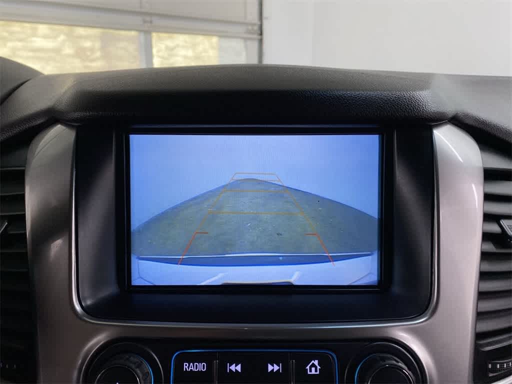 Thumbnail: 2018 Chevrolet Tahoe - 24