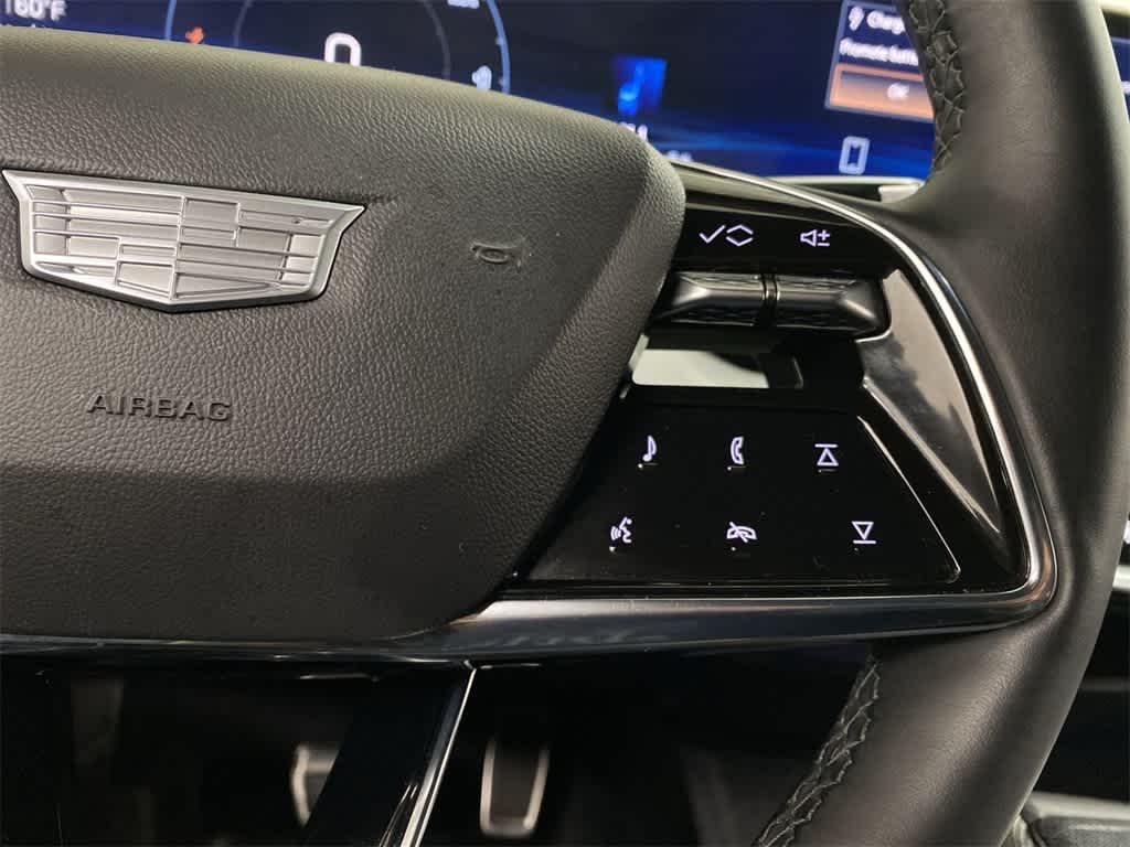 Thumbnail: 2025 Cadillac Optiq - 22