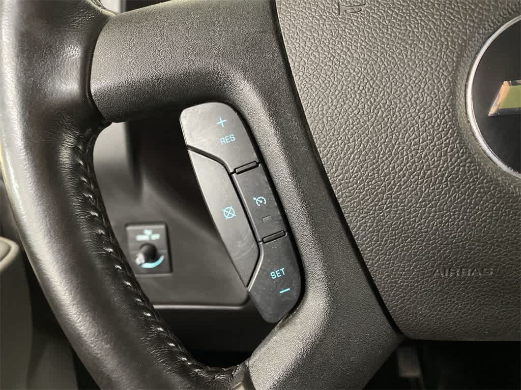 2023 Chevrolet Express 2500 20