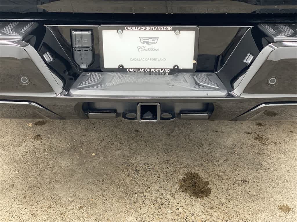 Thumbnail: 2024 Chevrolet Silverado EV - 30