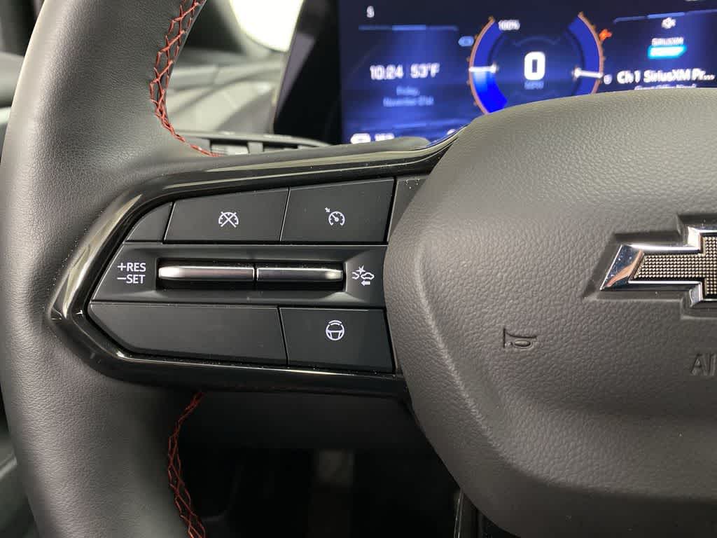 Thumbnail: 2024 Chevrolet Equinox - 21