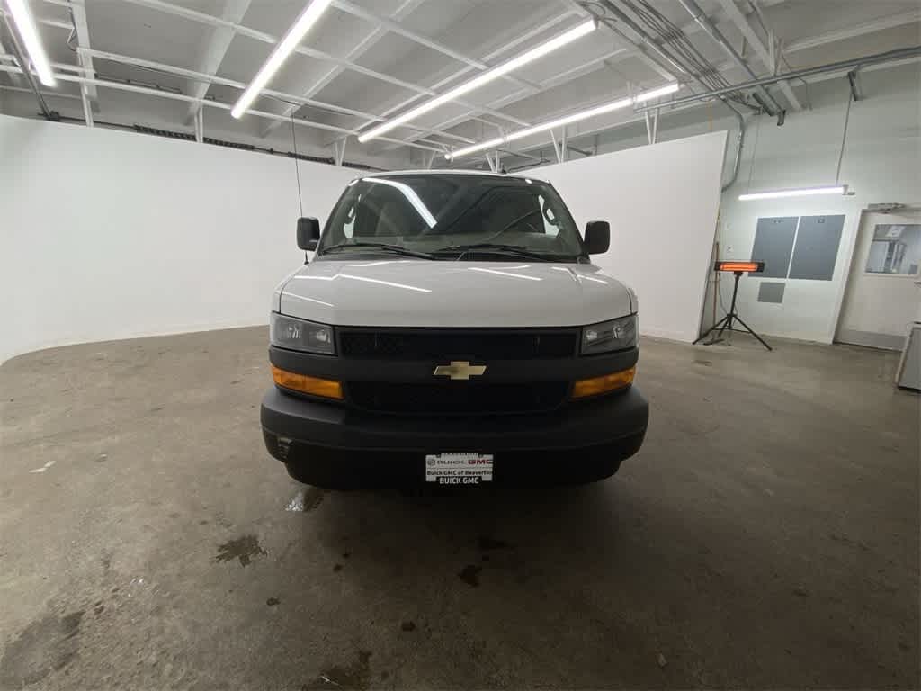 2023 Chevrolet Express 2500 9