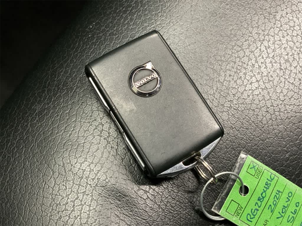 Thumbnail: 2024 Volvo S60 - 29