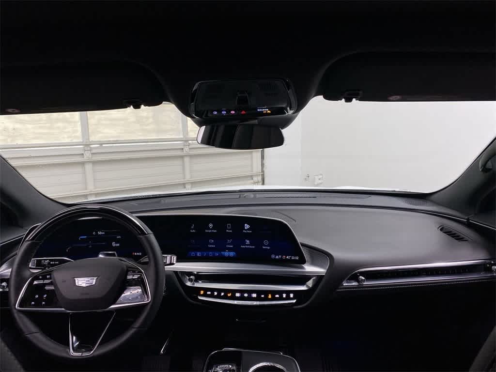Thumbnail: 2024 Cadillac Lyriq - 14
