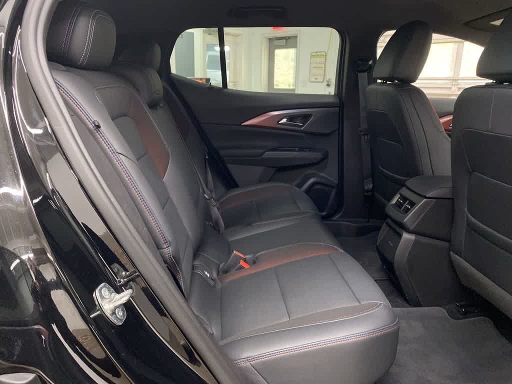 Thumbnail: 2024 Chevrolet Equinox - 18