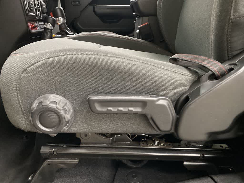 Thumbnail: 2024 Jeep Wrangler - 15