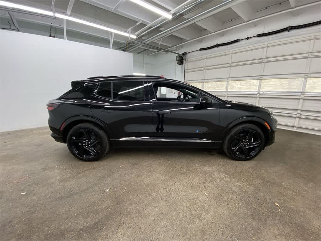 Thumbnail: 2024 Chevrolet Equinox - 7