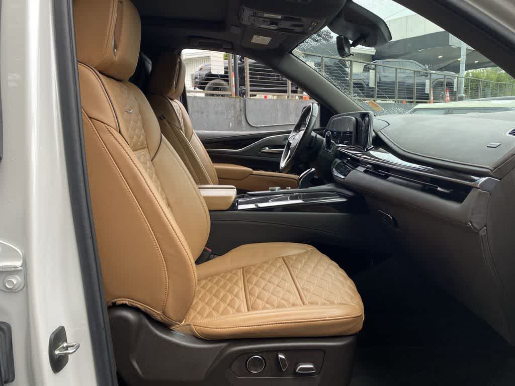 Thumbnail: 2021 Cadillac Escalade - 19