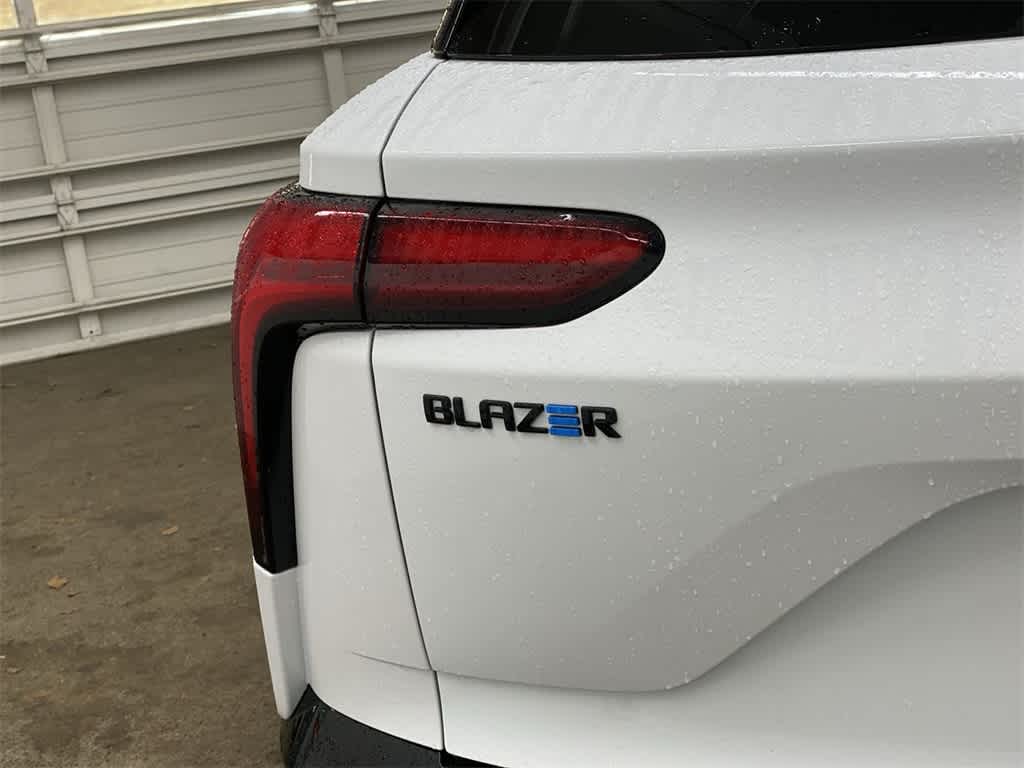 Thumbnail: 2024 Chevrolet Blazer EV - 10