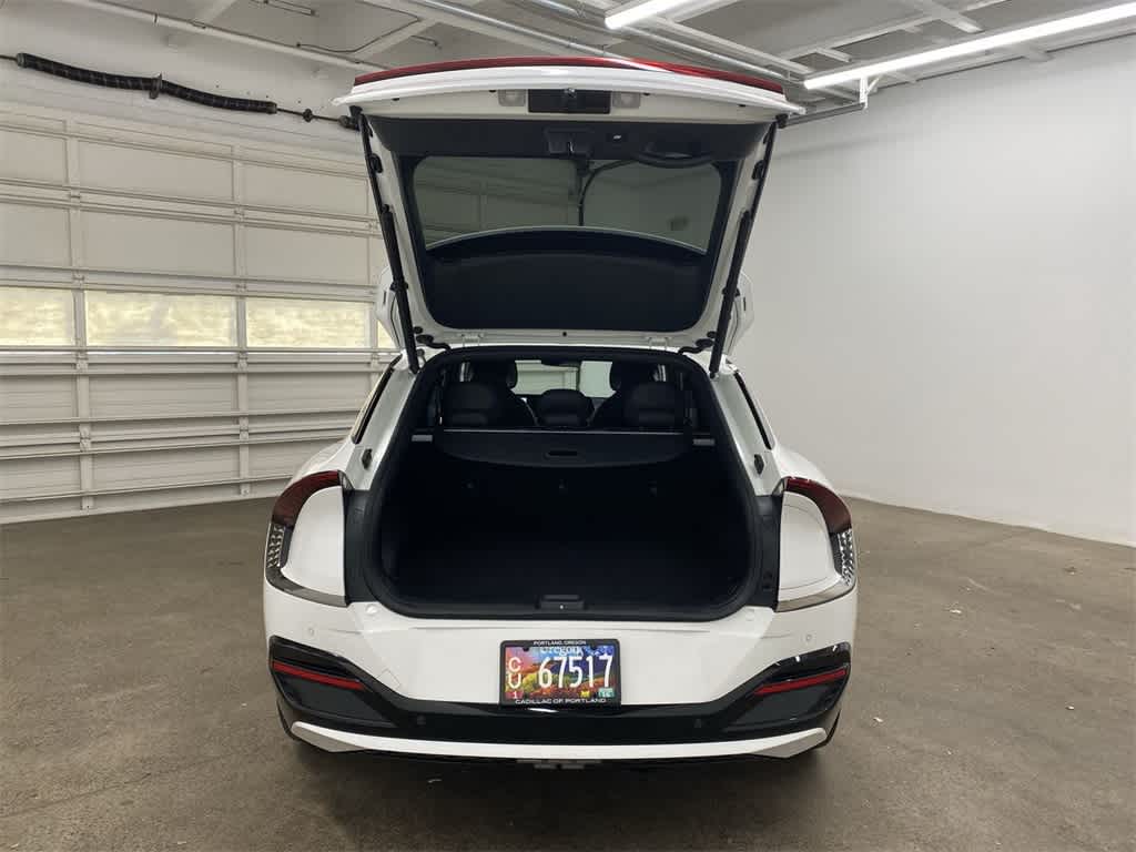 Thumbnail: 2023 Kia EV6 - 29