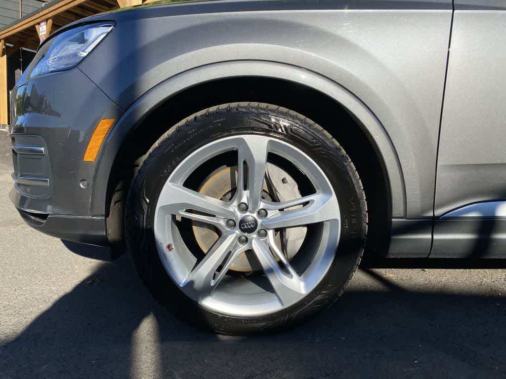 Thumbnail: 2019 Audi Q7 - 11