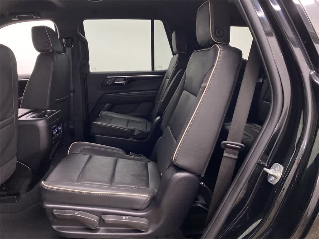 Thumbnail: 2025 Chevrolet Tahoe - 16